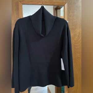 Design History Black High quality Turtleneck M